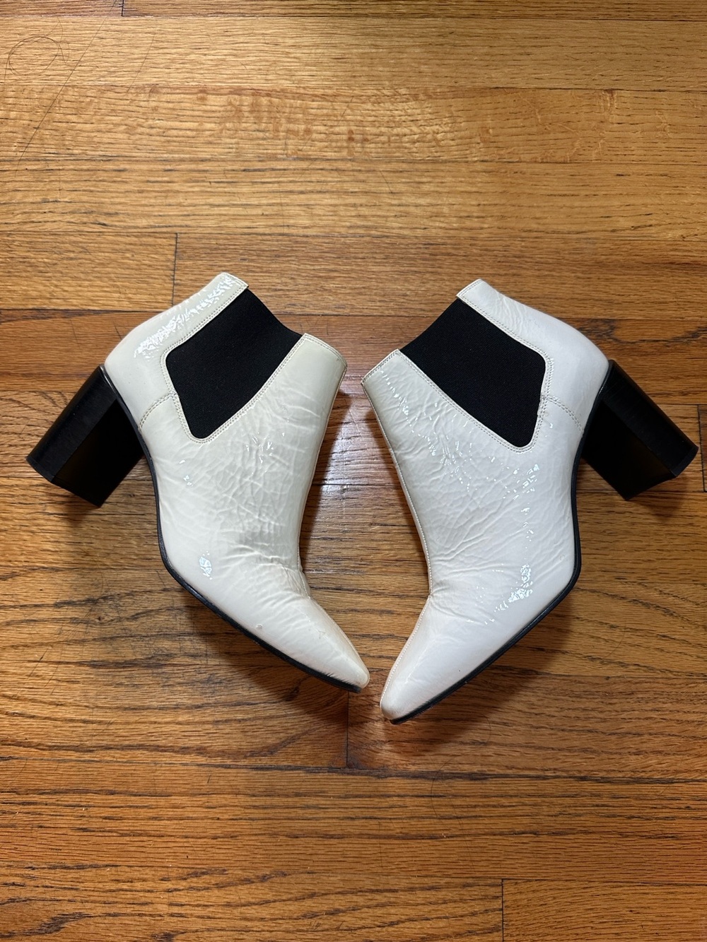 rag & bone White Patent Leather Chelsea Ankle Boots with Black Elastic